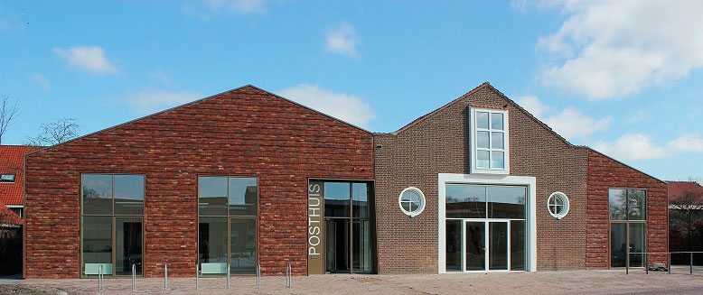 Posthuis, Middenmeer